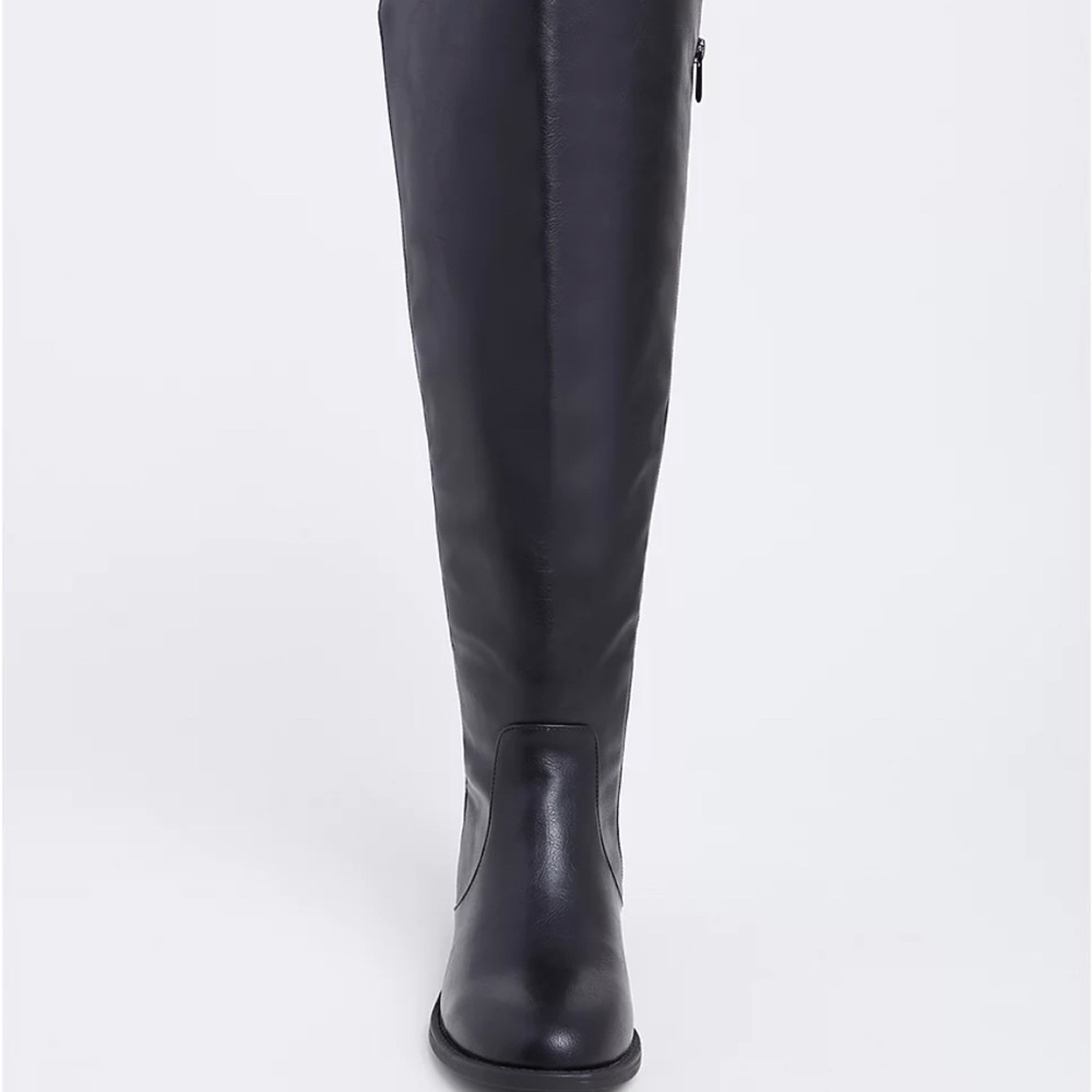 ‼️‼️SOLD‼️‼️Torrid “NEW”STRETCH BACK OVER-THE-KNEE BOOT (WW) NEVER WORN!